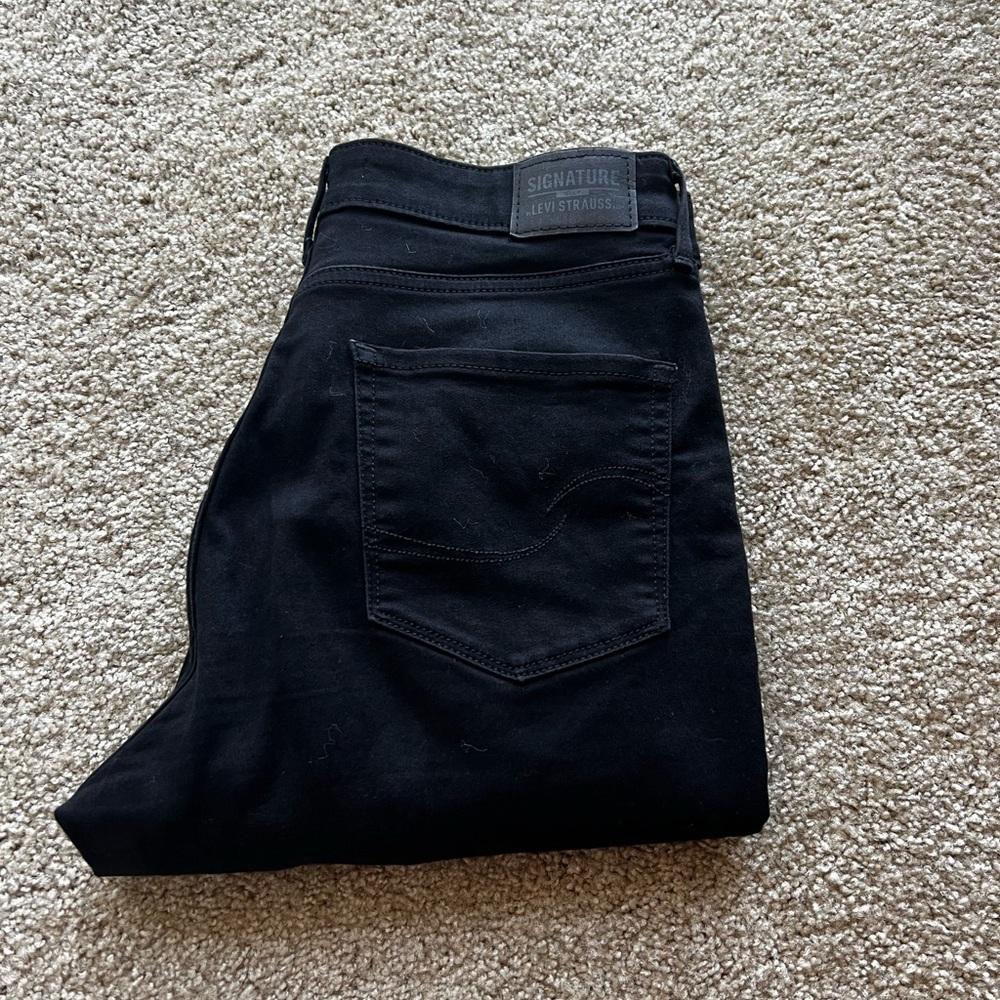 Signature by Levi Strauss women Black Jeans